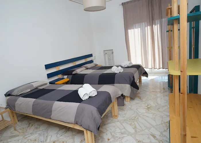 Apple Guest House Bari